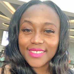 Meet your Posher, Nakeshia